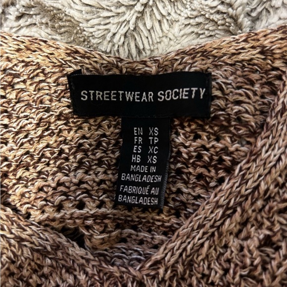 Streetwear Society Cropped Knit Tank - Picture 4 of 4